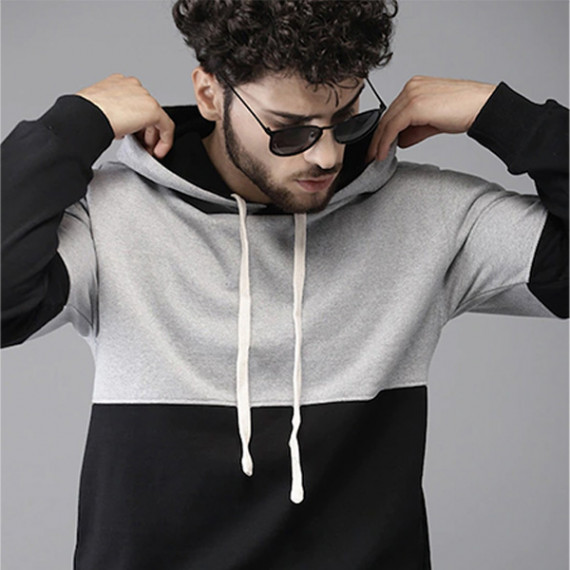 https://www.zestystyles.in/products/men-black-grey-colourblocked-hooded-sweatshirt