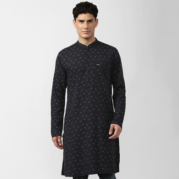 https://www.zestystyles.in/products/men-black-geometric-printed-kurta-1