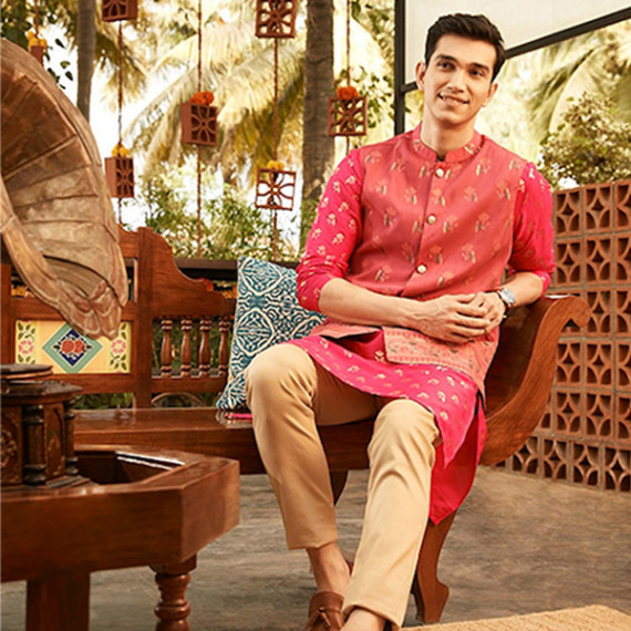 https://www.zestystyles.in/products/men-magenta-pink-golden-floral-printed-thread-work-floral-kurta-2