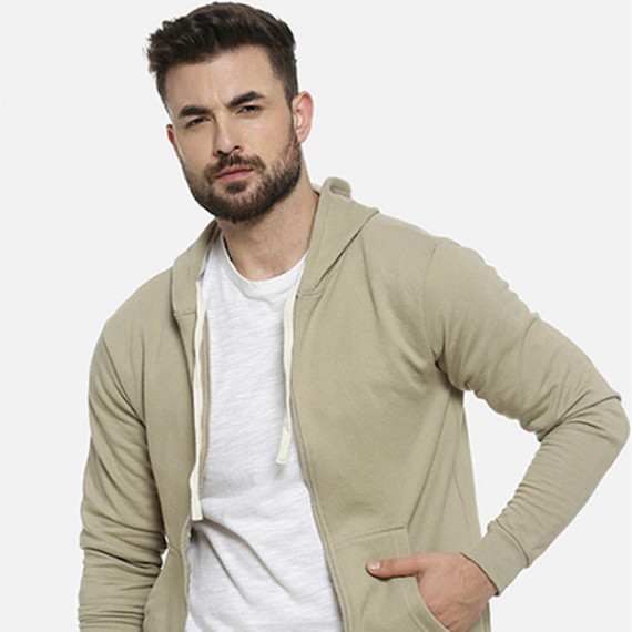 https://www.zestystyles.in/products/men-olive-green-solid-hooded-sweatshirt