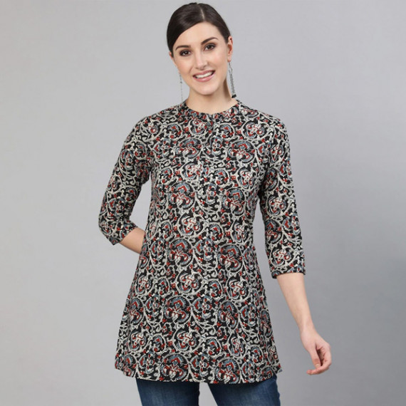 https://www.zestystyles.in/products/women-black-maroon-abstract-printed-tunic