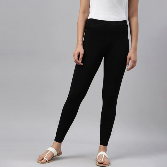 https://www.zestystyles.in/vi/products/women-black-solid-ankle-length-leggings