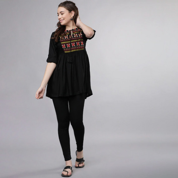 https://www.zestystyles.in/products/women-black-solid-tunic