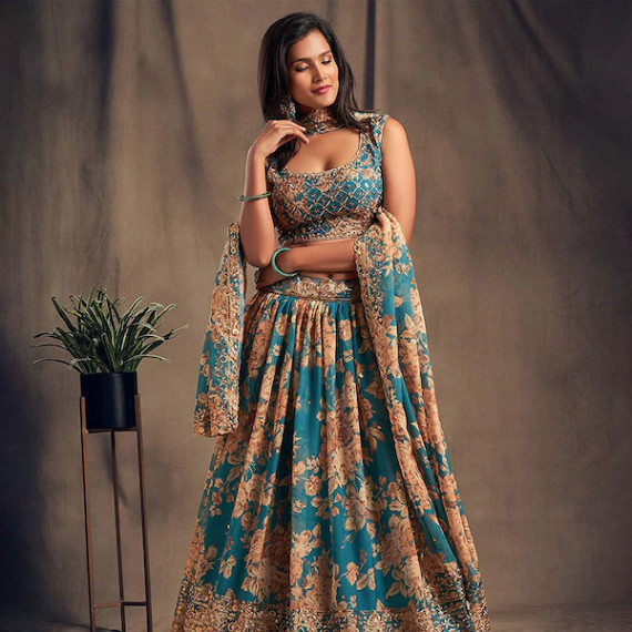 https://www.zestystyles.in/products/blue-beige-printed-semi-stitched-lehenga-unstitched-blouse-with-dupatta