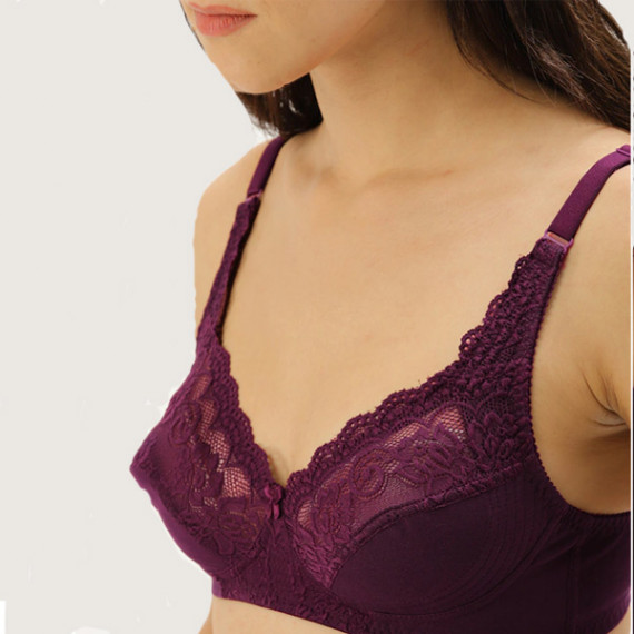 https://www.zestystyles.in/products/lace-non-wired-non-padded-everyday-bra-db-bf-005c